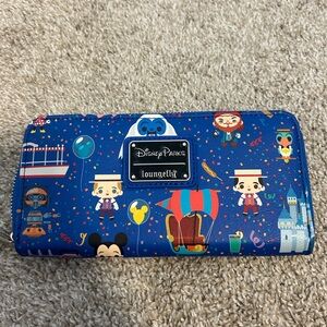 Loungelfy Disney parks wallet